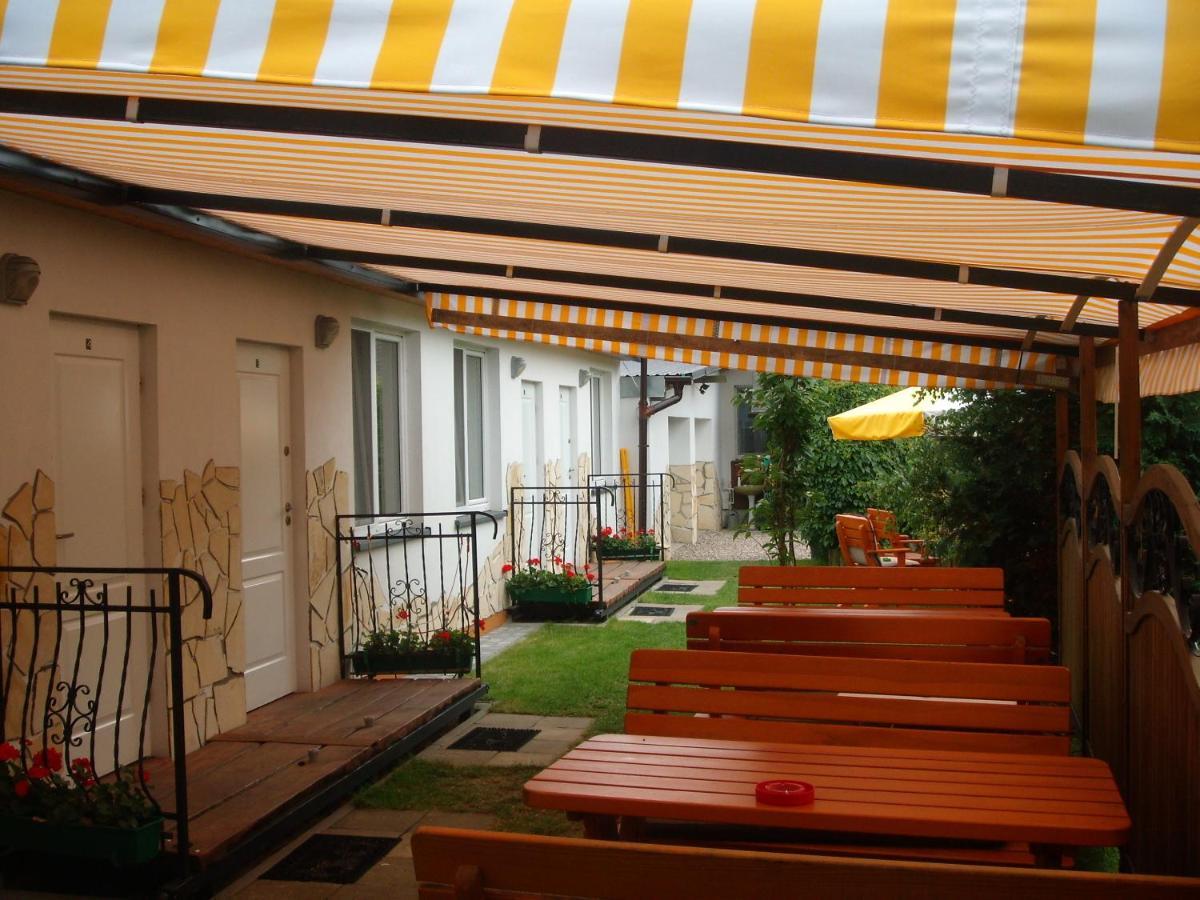 Morska Bryza Apartamento Darlowo Exterior foto